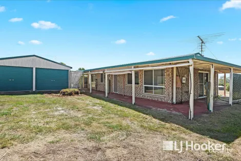 Property photo of 102 Lakes Drive Laidley Heights QLD 4341