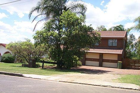 28 Nolan St, Raceview, QLD 4305