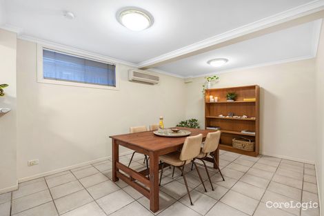Property photo of 76 Jubilee Terrace Bardon QLD 4065