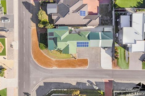 Property photo of 1 Wallabi Drive Wandina WA 6530