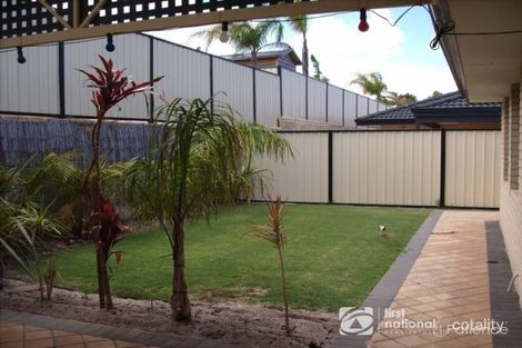 Property photo of 26 Lyndavale Loop Carramar WA 6031