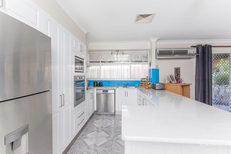 Property photo of 14 Valentine Place Rosemeadow NSW 2560