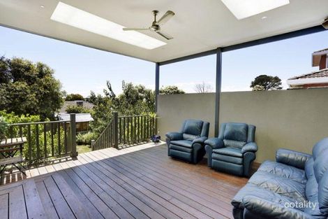 Property photo of 57 Ian Grove Mount Waverley VIC 3149