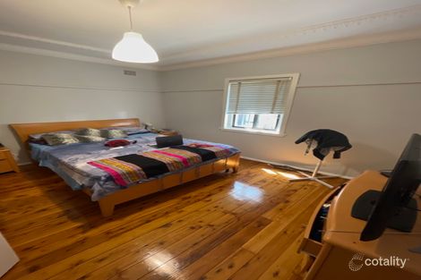 Property photo of 1/5A Albert Parade Ashfield NSW 2131