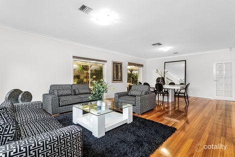 Property photo of 2 Quarry Circuit Coburg VIC 3058