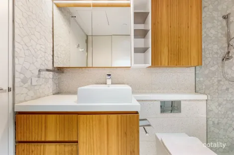 Property photo of 907/2 Glenti Place Docklands VIC 3008