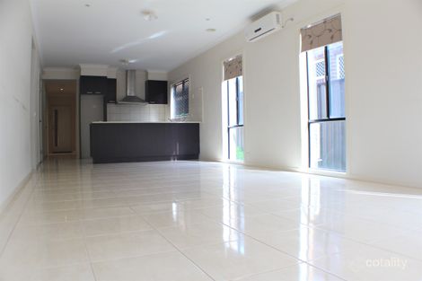 Property photo of 5 Crosskeys Road Craigieburn VIC 3064