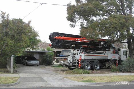 Property photo of 2/8 Aintree Avenue Mulgrave VIC 3170
