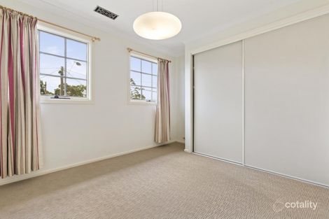 Property photo of 2/19 The Esplanade Geelong VIC 3220