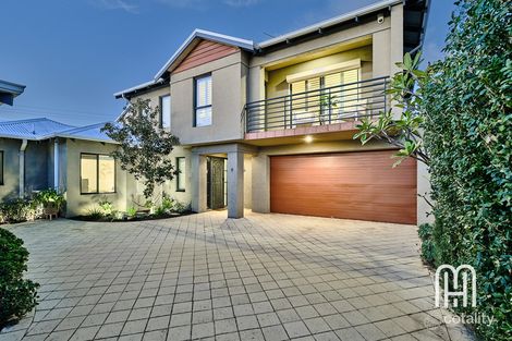 8c Ostend Rd, Scarborough, WA 6019
