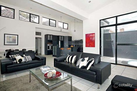 Property photo of 138 Danks Street Albert Park VIC 3206