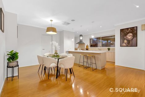 Property photo of 44 Valiant Crescent Craigieburn VIC 3064