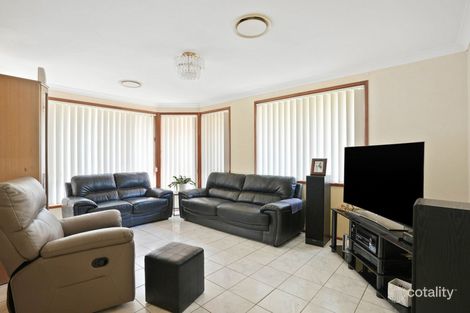 Property photo of 9 Leontes Close Rosemeadow NSW 2560