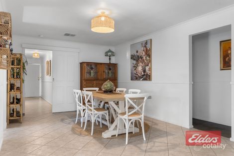 Property photo of 27 Jemalong Crescent Roseworthy SA 5371