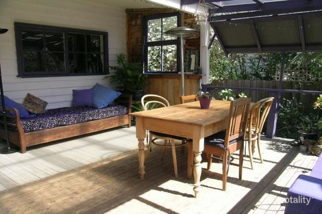 Property photo of 16 Rowcliffe Street Quarry Hill VIC 3550