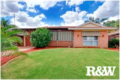 32 HESELTINE PL, ROOTY HILL, NSW 2766