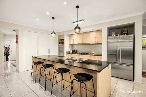 Property photo of 28 Leopold Crescent Hampton Park VIC 3976