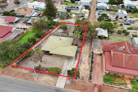 Property photo of 17 Floreat Street Narrogin WA 6312