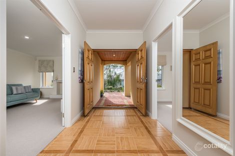 Property photo of 16 Karalla Elbow Quinns Rocks WA 6030