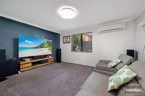 Property photo of 35 Bradman Street Greystanes NSW 2145