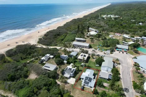 5 Easton St, Eurong, QLD 4581