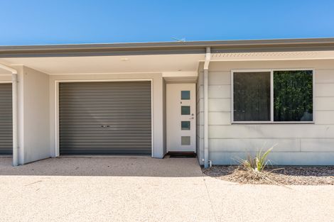 8/21 Rivergum Dr, Emerald, QLD 4720