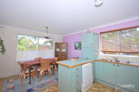 Property photo of 18 Chestnut Street Wyoming NSW 2250