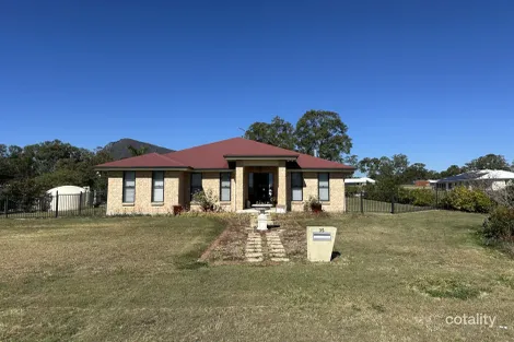 35 Adam Dr, Aratula, QLD 4309