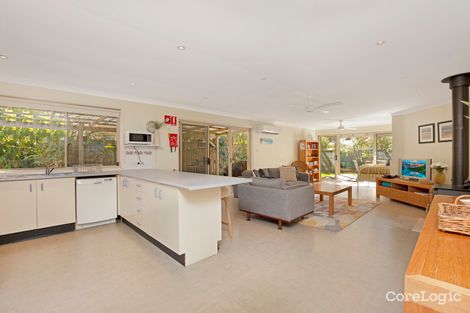 Property photo of 4 Margaret Street Hawks Nest NSW 2324