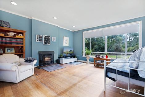 Property photo of 32 St Elmo Avenue Ferntree Gully VIC 3156