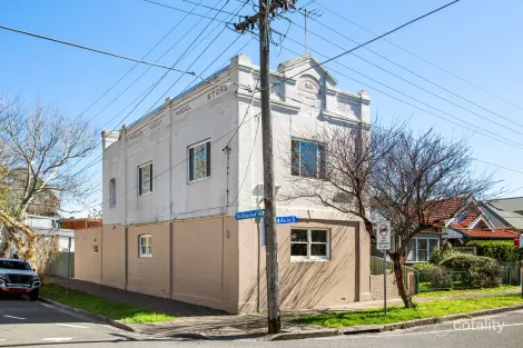 Property photo of 42 Hardie Street Mascot NSW 2020