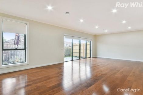 Property photo of 3/8 Wendover Avenue Bayswater North VIC 3153