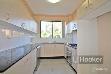 Property photo of 2/20-24 Gladstone Street North Parramatta NSW 2151