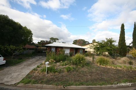 9 Jade Cres, Aberfoyle Park, SA 5159