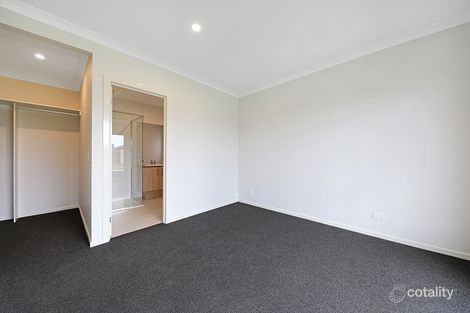 Property photo of 5 Juniperina Circuit Wallan VIC 3756