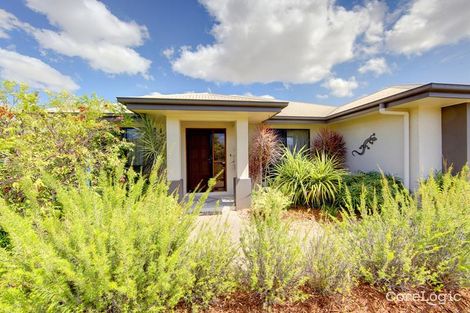 Property photo of 43 Bamboo Crescent Mount Louisa QLD 4814