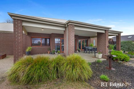 Property photo of 1 Dumbarton Way Gisborne VIC 3437