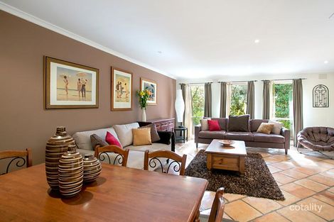 Property photo of 27 Malabar Crescent Eltham VIC 3095