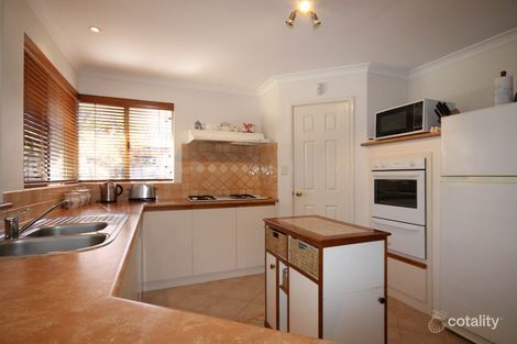 Property photo of 37 Barton Drive Australind WA 6233