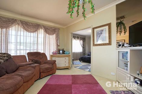 Property photo of 20 Chatsworth Gate Canning Vale WA 6155