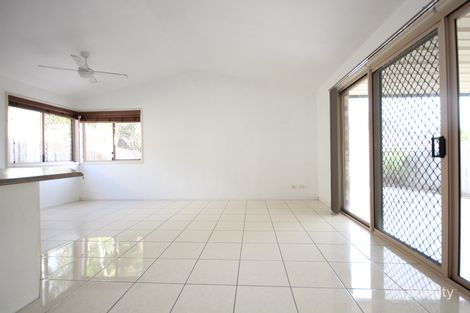 Property photo of 8 Savill Close Forest Lake QLD 4078