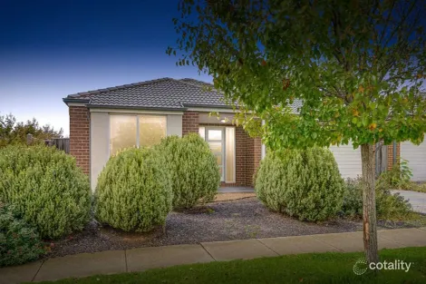 3 WARUNDA PDE, POINT COOK, VIC 3030