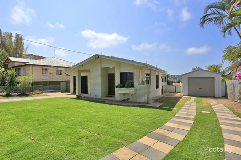 Property photo of 298 Torquay Terrace Torquay QLD 4655