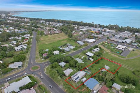 Property photo of 298 Torquay Terrace Torquay QLD 4655