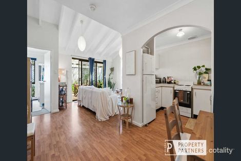 Property photo of 7/15 Dover Road Scarborough WA 6019