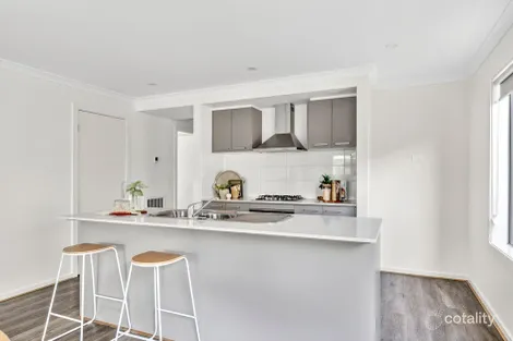 Property photo of 13 Raleigh Circuit Armstrong Creek VIC 3217