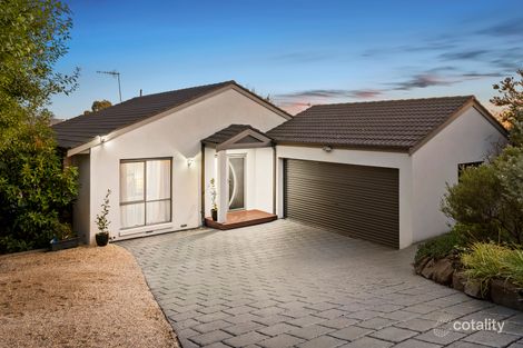 Property photo of 17 Leon Court Ferntree Gully VIC 3156