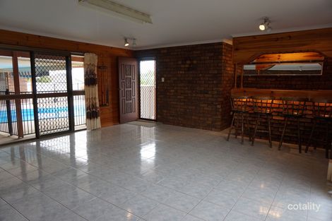 Property photo of 48 Booth Avenue Tannum Sands QLD 4680
