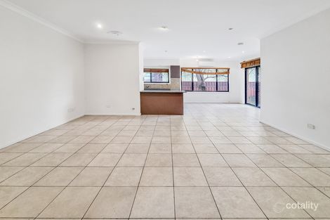 Property photo of 2/8 Pendle Way Pendle Hill NSW 2145