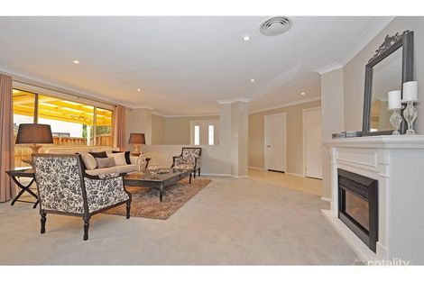 3 Tea Tree Pl, Beaumont Hills, NSW 2155